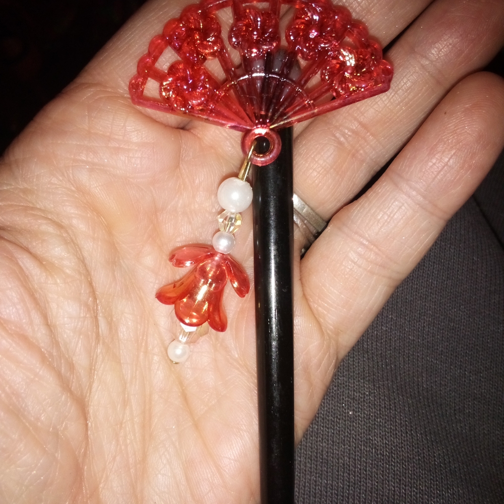 Red and Black Decorative Hair Stick